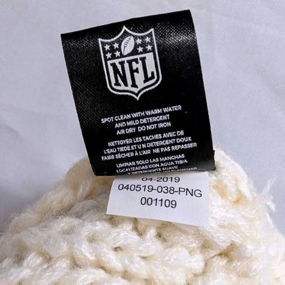 '47 Cleveland Browns Meeko Knit Hat Women OS Cream White Cable Knit Pom‎ Beanie